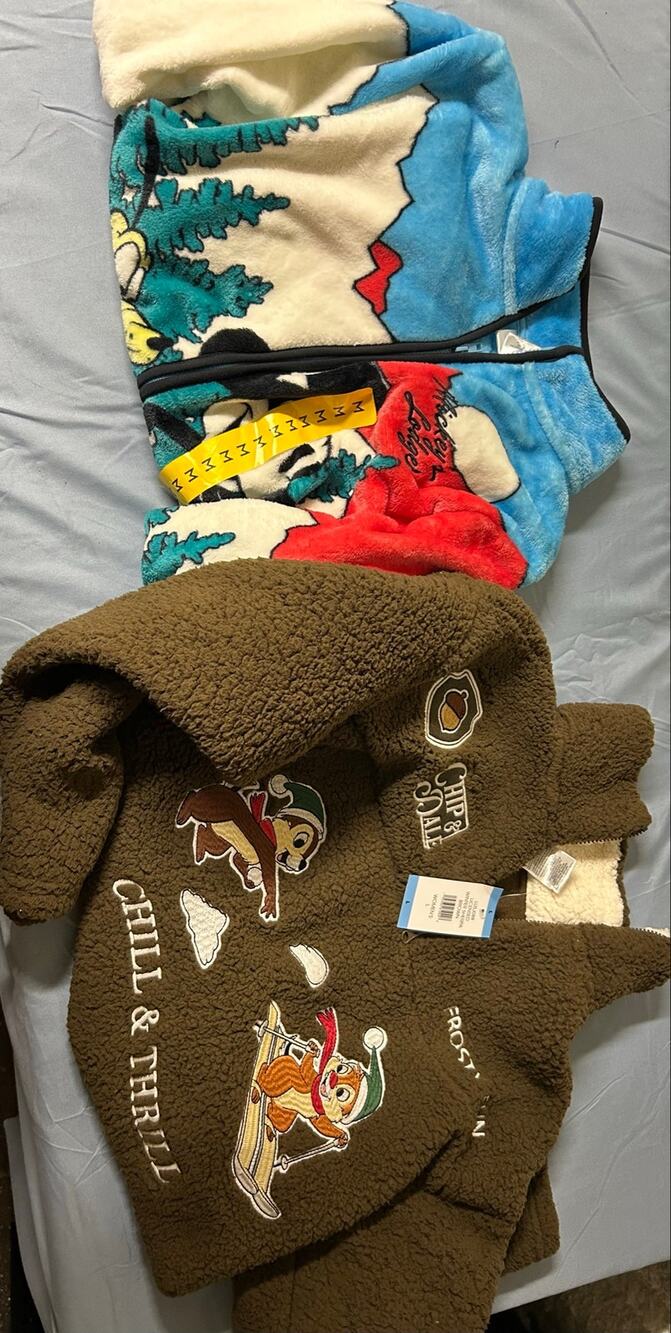 Disney Parks Winter Sherpa Fleece Chip Dale Mickey Jac Lot 2pc Med NWT (WCB18)